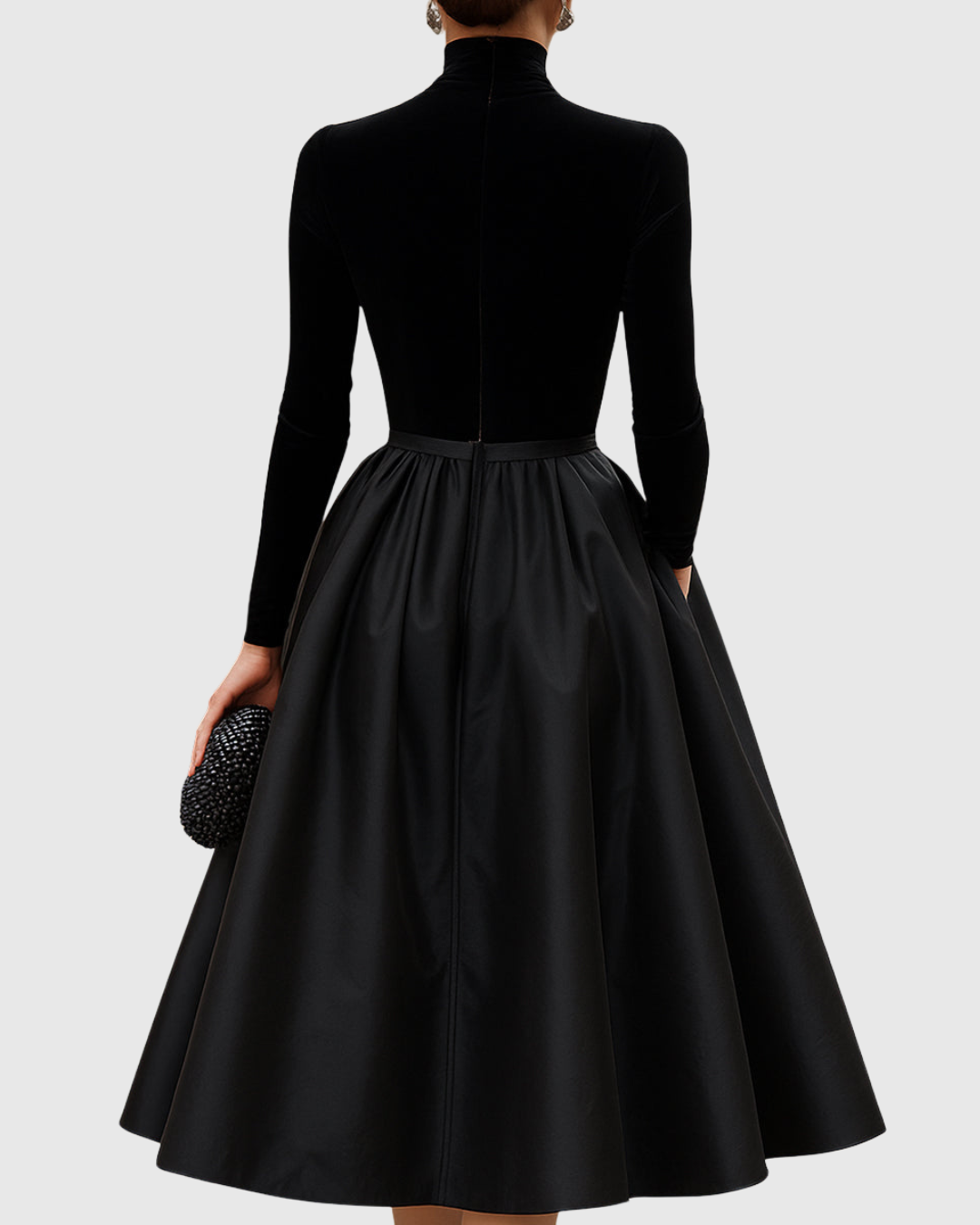 Aradia | Elegant Sort Velvet Og Satin Midi Kjole