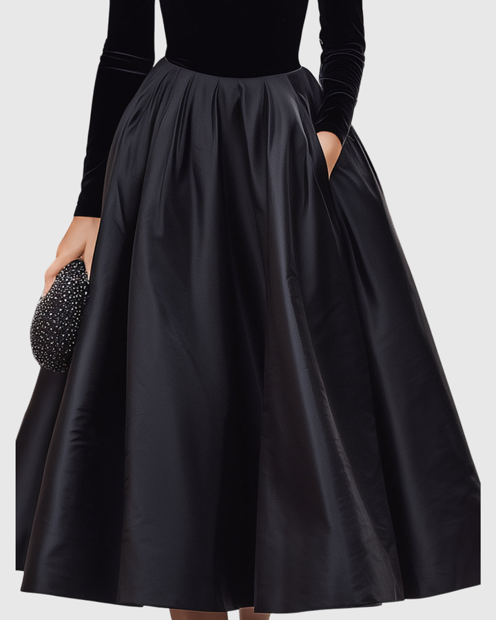 Aradia | Elegant Sort Velvet Og Satin Midi Kjole