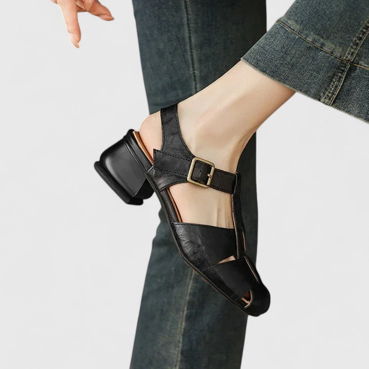 Aivorah | Ortodontiske Sandaler