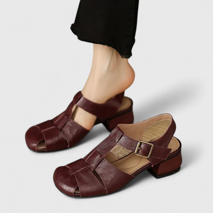 Aivorah | Ortodontiske Sandaler