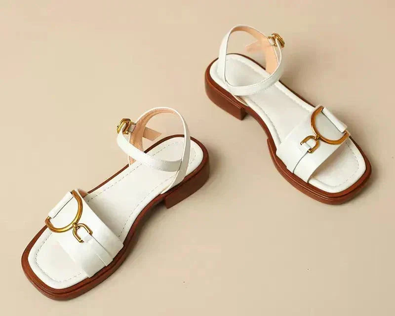 Amara | Spændt Flade Sandaler