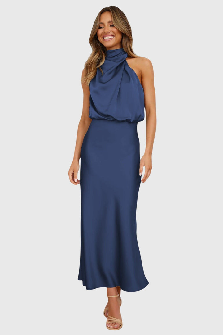 Ava | Glamourøs Satin Halterkjole