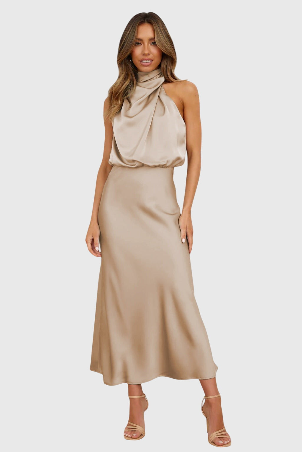 Ava | Glamourøs Satin Halterkjole