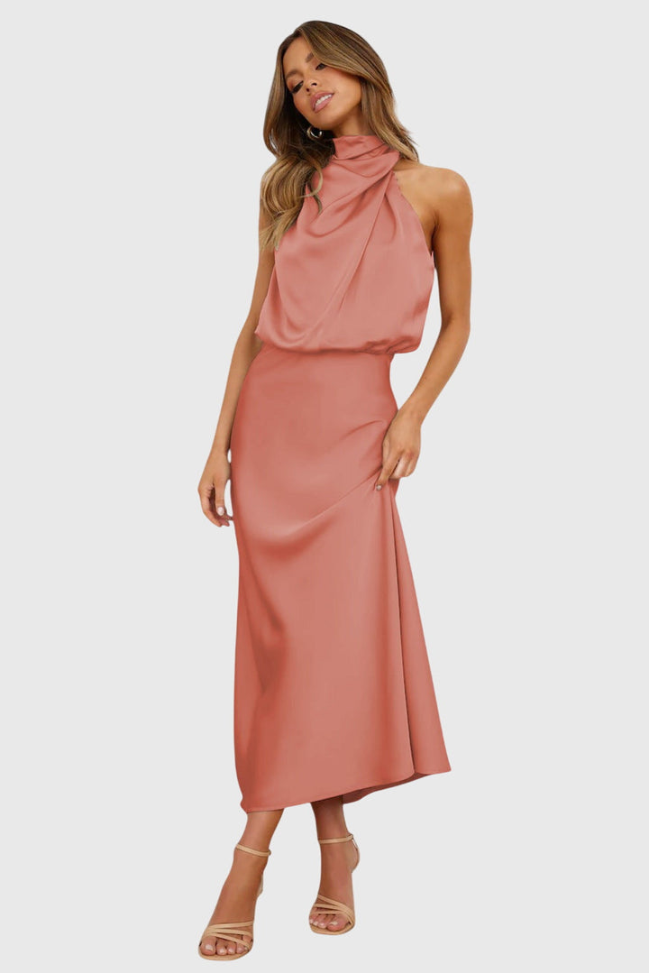 Ava | Glamourøs Satin Halterkjole